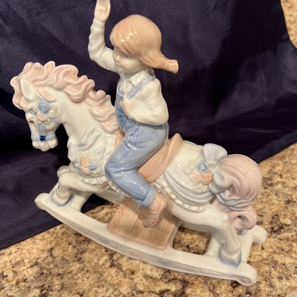 Vintage Paul Sebastian Porcelain Girl on Rocking Horse from 1991 - Picture 10 of 10